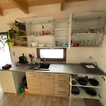 Bydleni V Zahrade Villa Bratronice